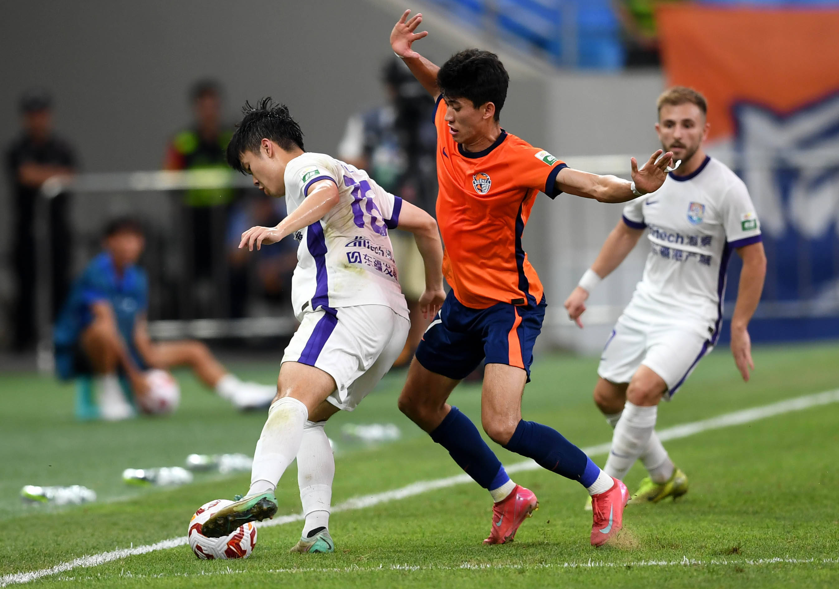 于对球员位 于对球员位