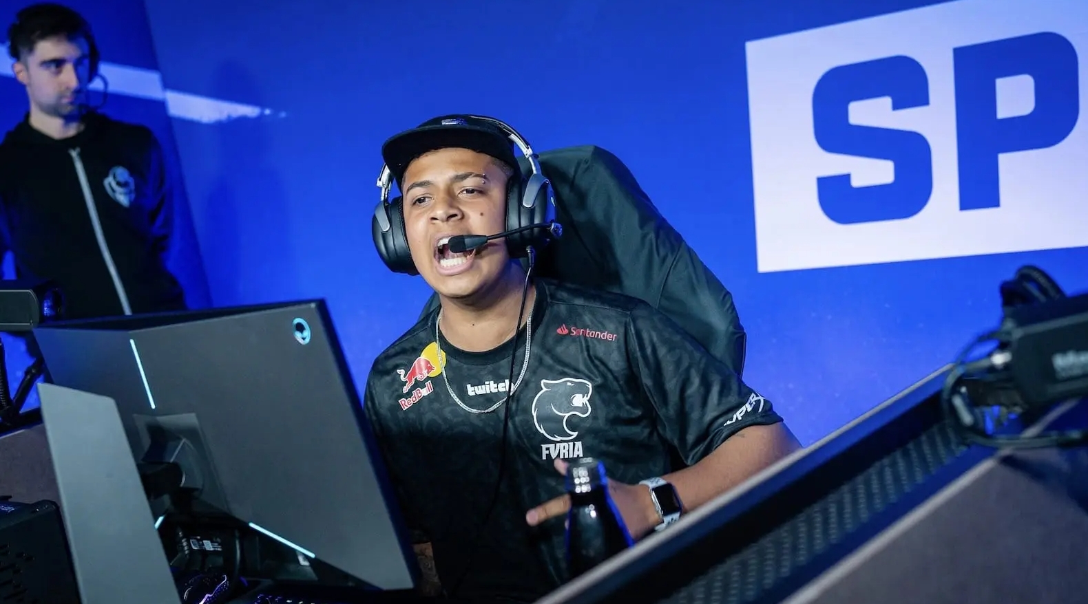 而是朝着争 而是朝着争